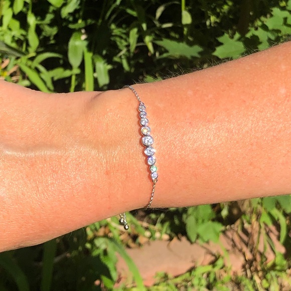 Kate Spade ✨BRAND NEW✨ Silver Full Circle Slider Bracelet